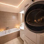 Daire Sauna Apartement, 3 Bedrooms, 8 *