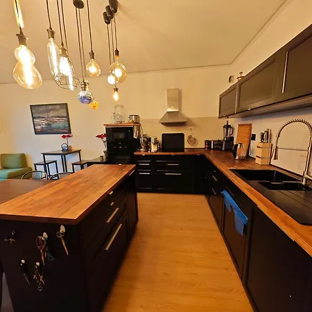 Apartment Sauna Apartement, 3 Bedrooms, 8