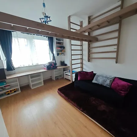Sauna Apartement, 3 Bedrooms, 8 Apartament