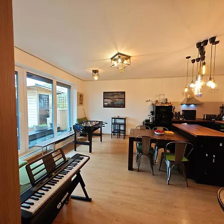Sauna Apartement, 3 Bedrooms, 8 Apartament *