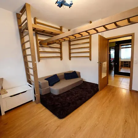 Daire Sauna Apartement, 3 Bedrooms, 8 Prag