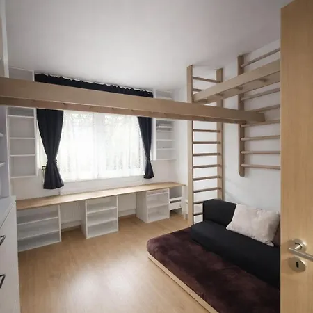 Sauna Apartement, 3 Bedrooms, 8 Apartament *
