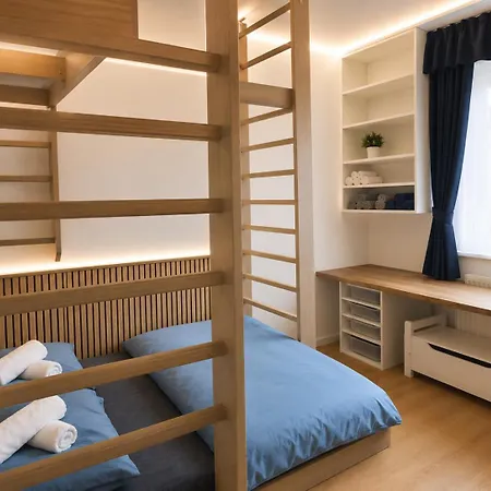 Sauna Apartement, 3 Bedrooms, 8 Apartament *