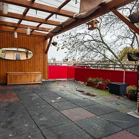 Sauna Apartement, 3 Bedrooms, 8 Prague