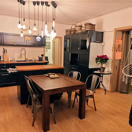 Sauna Apartement, 3 Bedrooms, 8 Apartment